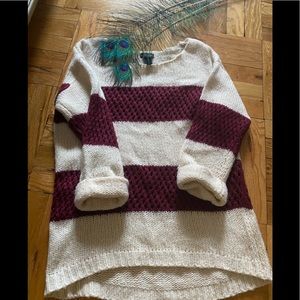 Cute size large wet seal knitted sweater